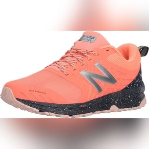 New Balance Women's FuelCore Nitrel V1 Trail Running Shoe 7.5